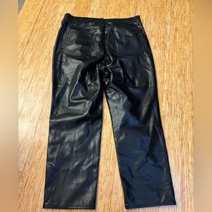 Abercrombie & Fitch Black Ankle Straight Jeans Curve Love. Size 18